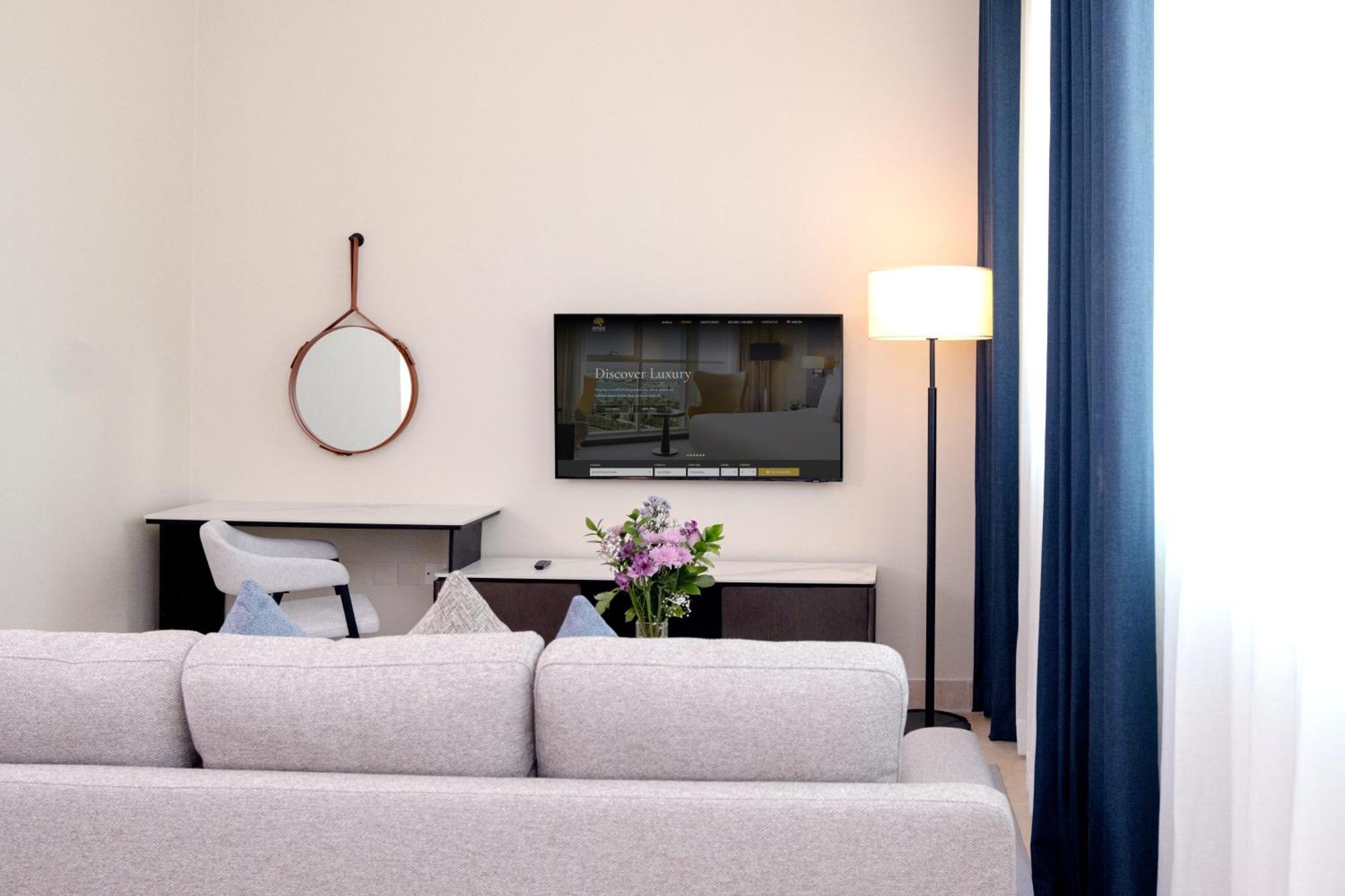 Jannah Executive Готель 4*